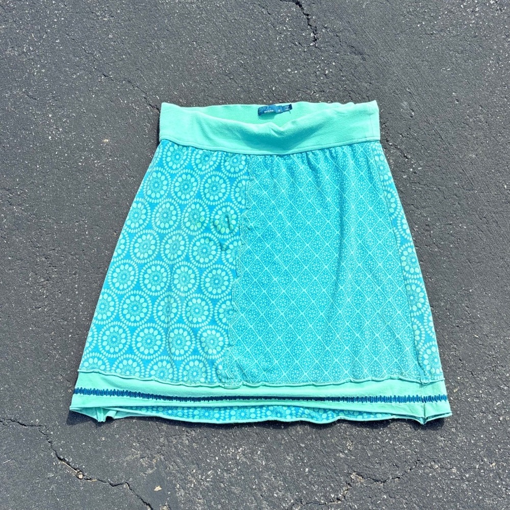 Prana‎ Women's Medium Athletic Skirt Aqua Green Blue Patterned Casual